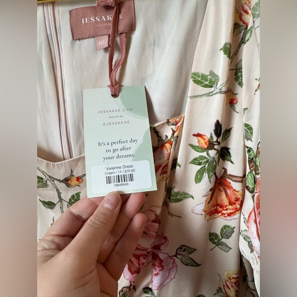 JessaKae Vivienne Dress - Picture 8 of 14